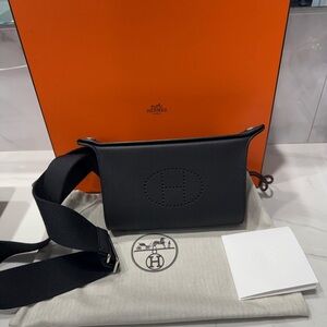 Unisex Hermes Videpoches Togo Calfskin Black Plate Bag Crossbody Bag Comes W Box